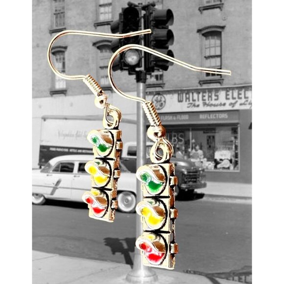 Traffic Light Earrings Signal New Dangle Hooks Stop Wait Go Crossing Gua… - Picture 7 of 13